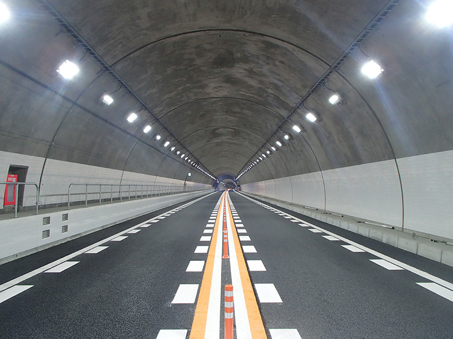 湯沢第二トンネル