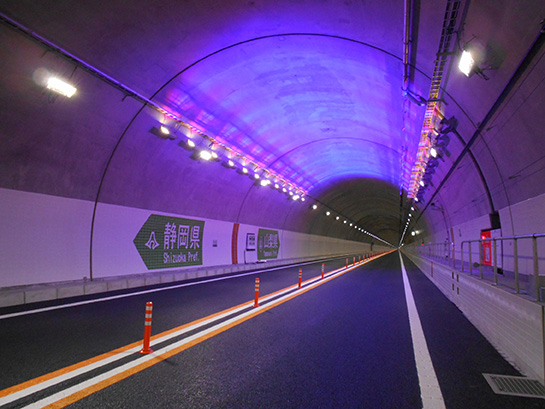 樽峠トンネル（静岡県側）