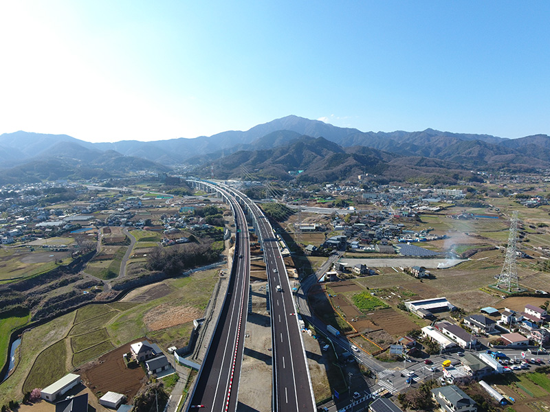 秋山高架橋