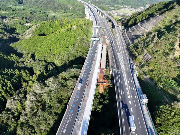 錐ヶ瀧橋