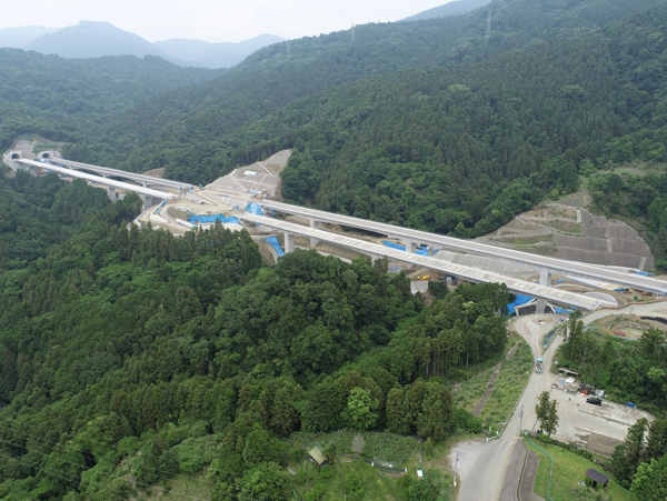 滝沢川橋