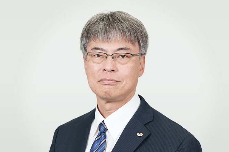 前川 利聡