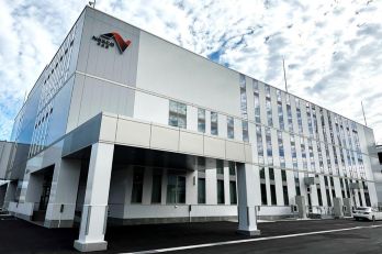 ZEB ready認証を受けた保全・サービスセンター社屋