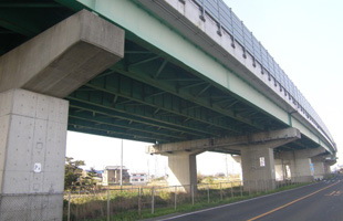 横断歩道橋