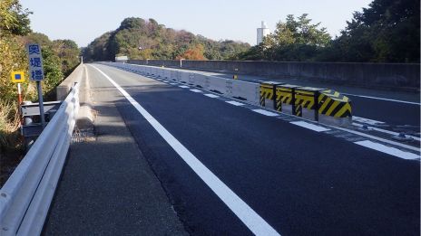 センターブロック