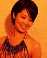 湯澤かよこ さん