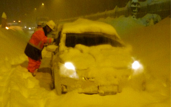 関東でも大雪が降る 油断は禁物 冬の東名 新東名 御殿場 冬の雪道ドライブガイド 高速道路 高速情報はnexco 中日本