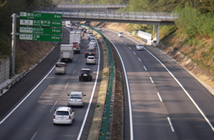 3車線(暫定)運用開始 前